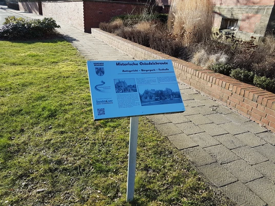 Historische Ostedeichroute - Amtsgericht-Bürgerpark-Festhalle