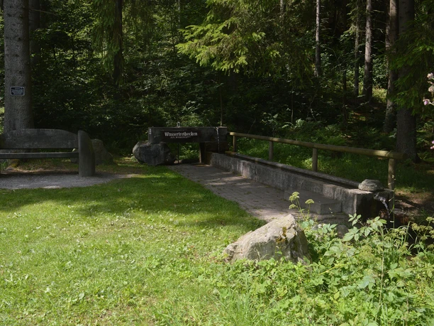 kneippanlage-waschkump2 c) tourist-information-willingen.jpg