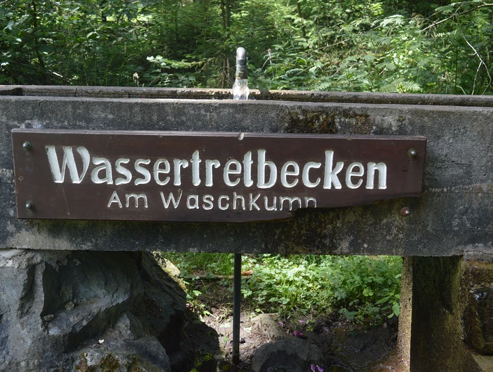 kneippanlage-waschkump5 c) tourist-information-willingen.jpg