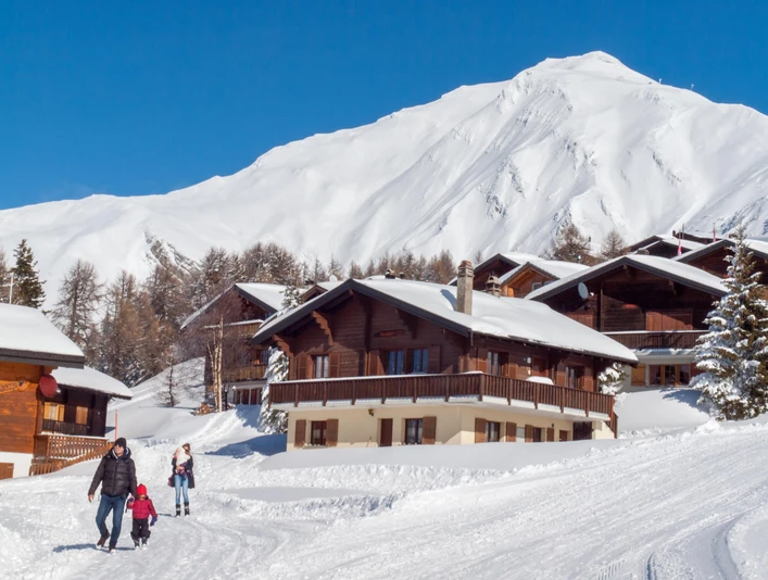 Familienskiwoche Rosswald im Wallis Familienskiwoche Rosswald im Wallis