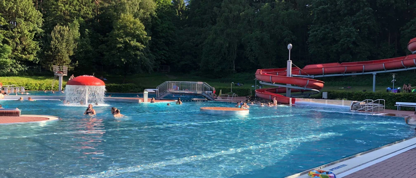 Erlebnisfreibad Burg
