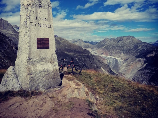 Découvrir Belalp en VTT Découvrir Belalp en VTT