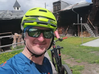 Guide VTT Fredy Eggel Bike-Guide Fredy EggelBike Guide Fredy EggelGuide VTT Fredy Eggel