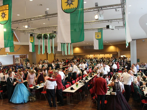 schuetzenfest-willingen-halle c) sven-schuetz-upland-tips.JPG