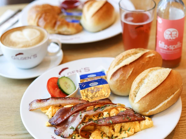 Gilgens Rührei XXL (002).jpg