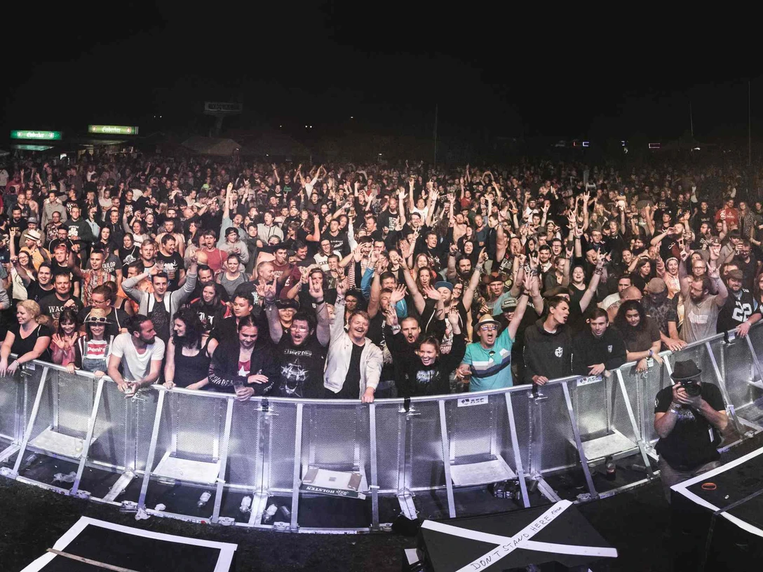 Rock am Beckenrand in Wolfshagen Rock am Beckenrand in Wolfshagen