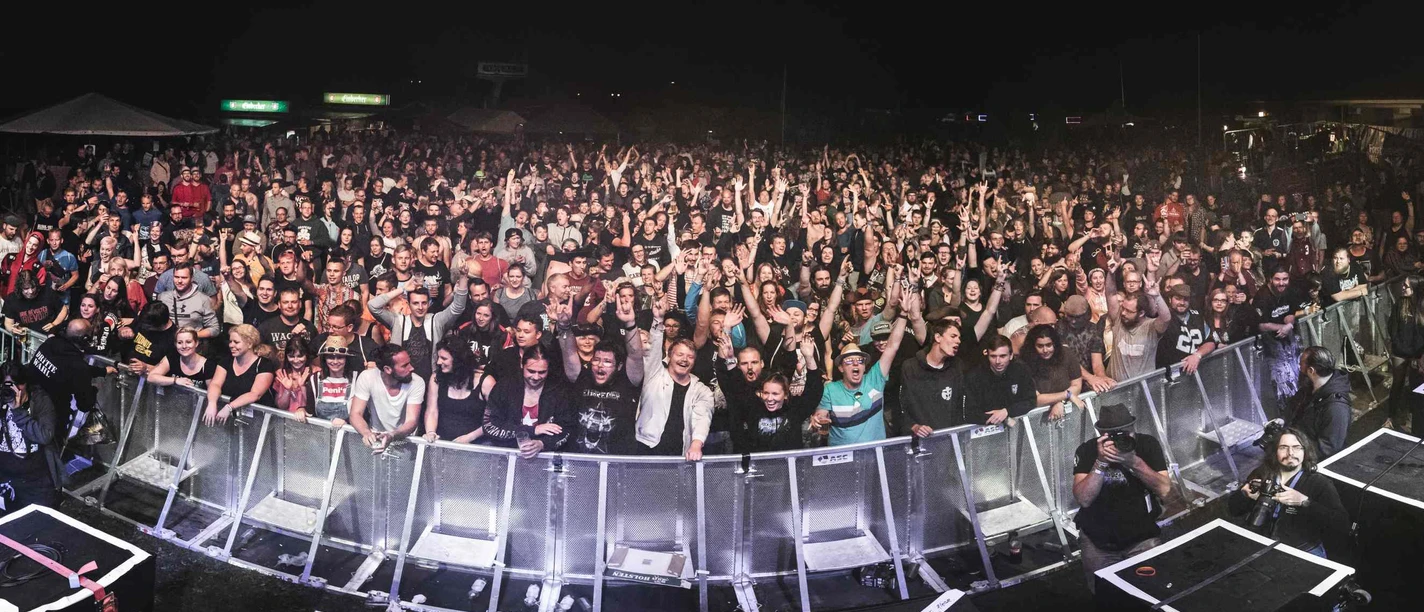 Rock am Beckenrand in Wolfshagen Rock am Beckenrand in Wolfshagen