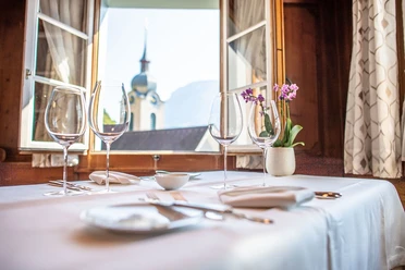 Restaurant-Zwyssighaus-bauen-Restaurant-mit-Ausblick-st.idda.kirch.feste-feiern.jpg
