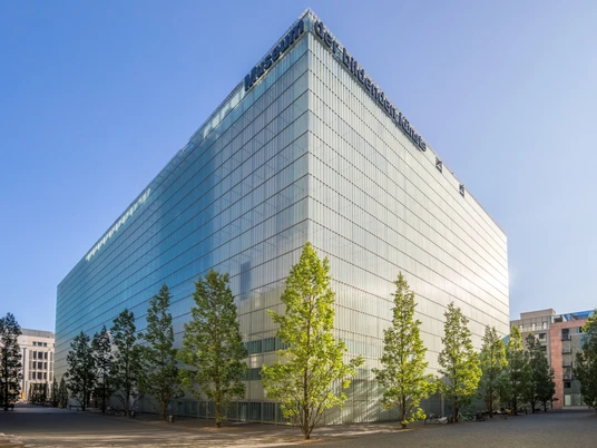 Museum der bildenden Künste - Museen in Leipzig Kubistische Gebäudefassade vom MdbK Museum der bildenden Künste in dem wunderbare Ausstellungen und Galerien zu sehen sind, Kultureinrichtung