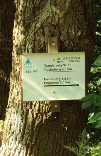 Salzgitter Höhenzug, Wanderweg 19 Startschild