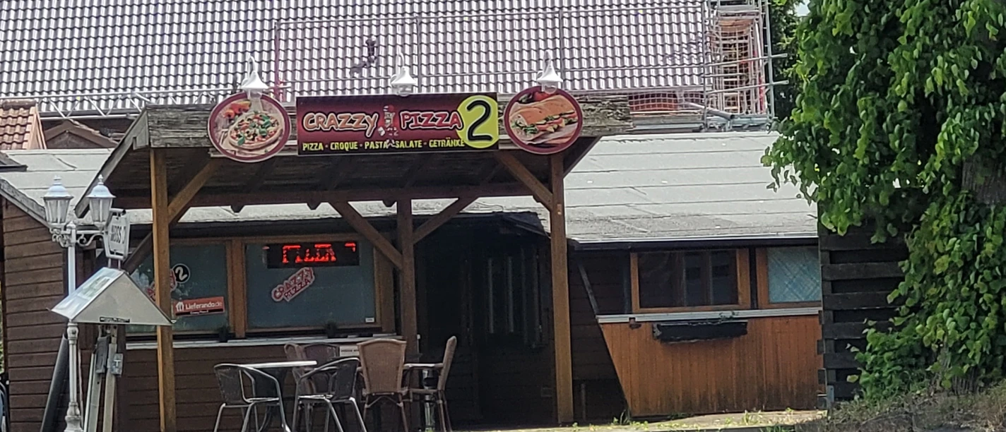 Crazzy Pizza.jpg