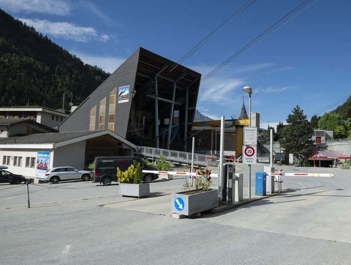 Parkhaus Aletsch Bahnen AG in Mörel Parkhaus Aletsch Bahnen AG in Mörel