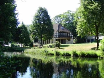 Erich-Mäder-Glasmuseum in Grünenplan