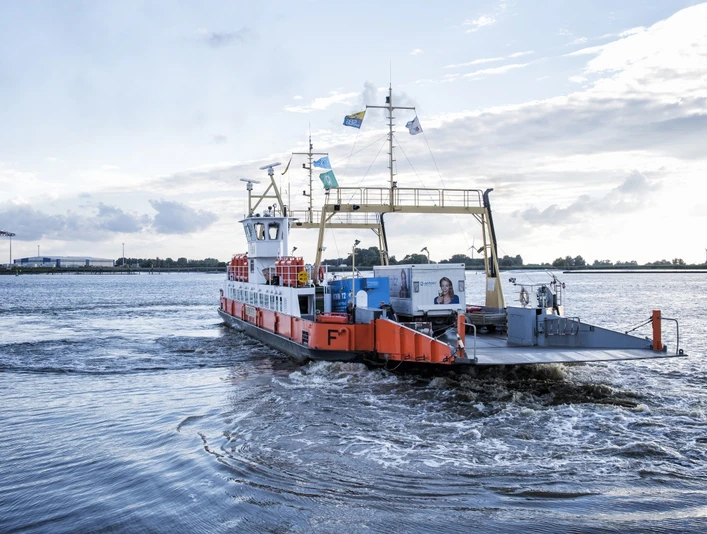 Weserfähre von Sandstedt nach Brake
