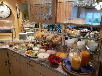 Hotel-Pension-Inselfriede-Frühstück