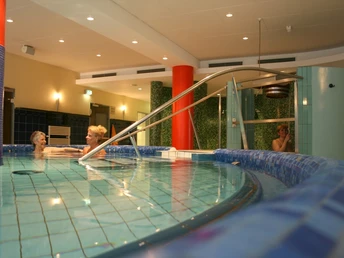 Therapiebecken im Thermalsolbad in Salzgitter-Bad
