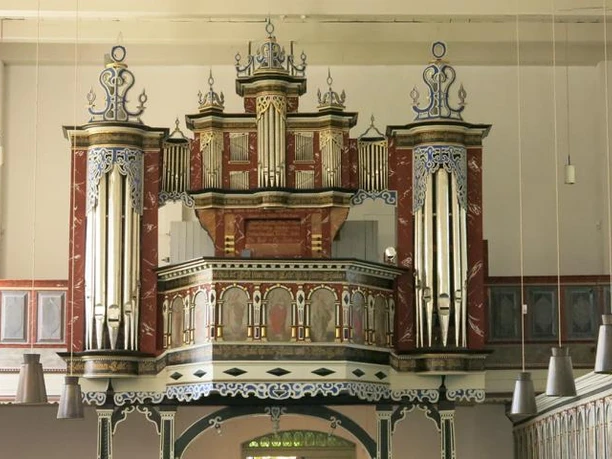 Kirche Langwarden Orgel (002).jpg