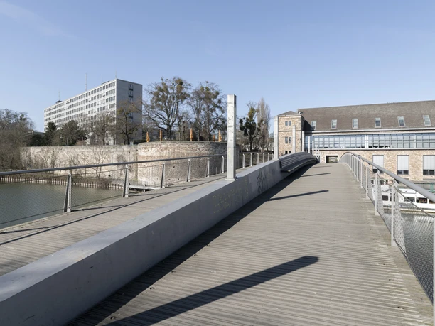 d15_Walter-Lübcke-Brücke_©_Nicolas_Wefers_HQ.jpg
