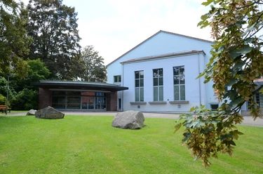 Stadthalle Gernsbach Außenbereich