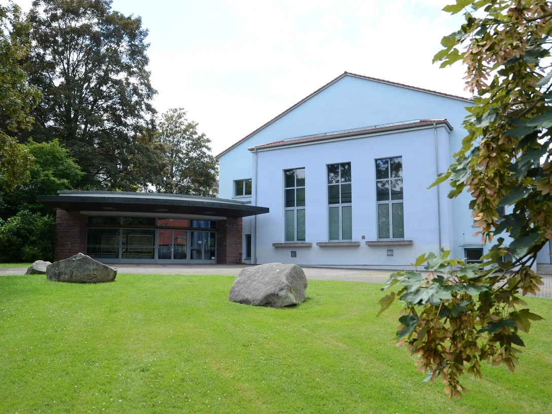 Stadthalle Gernsbach Außenbereich