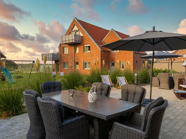 Terrasse-Villa-Kunterbunt.jpg Terrasse-Villa-Kunterbunt