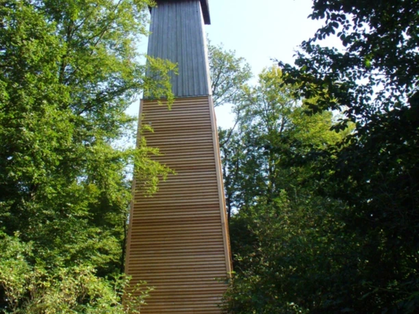 Altenburgturm von unten