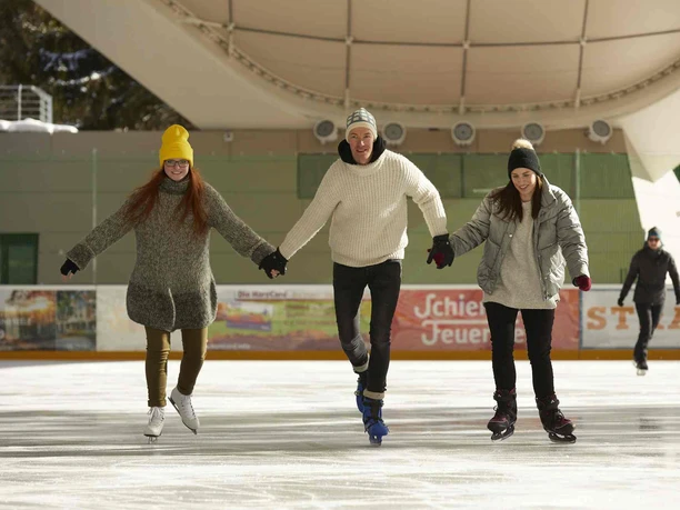 Schierker Feuerstein Arena - Eislaufen