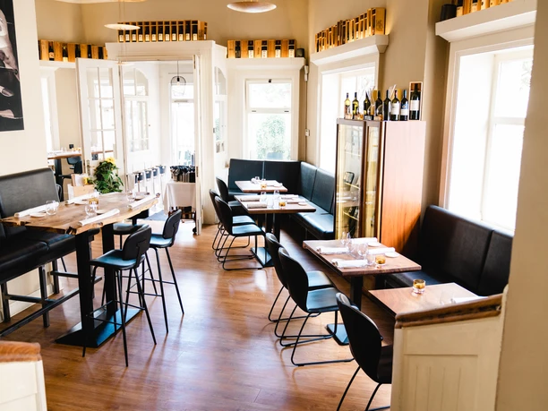 ENO Tapas & Winebar