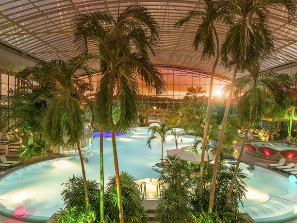 Abendstimmung in der THERME Bad Wörishofen.jpg
