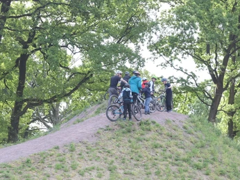 Starthügel Bikepark Südheide.JPG