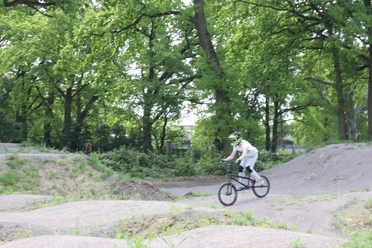 Bike-Sportler im Bike-Park Wittingen..JPG