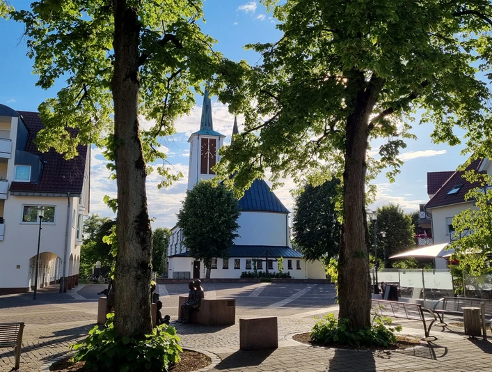 Holter Kirchplatz in Schloß Holte-Stukenbrock