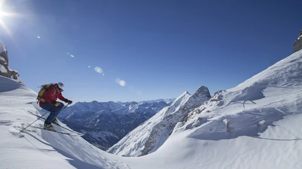Freeride in deutschlands längster Skiabfahrt Dammkar bei Mittenwald