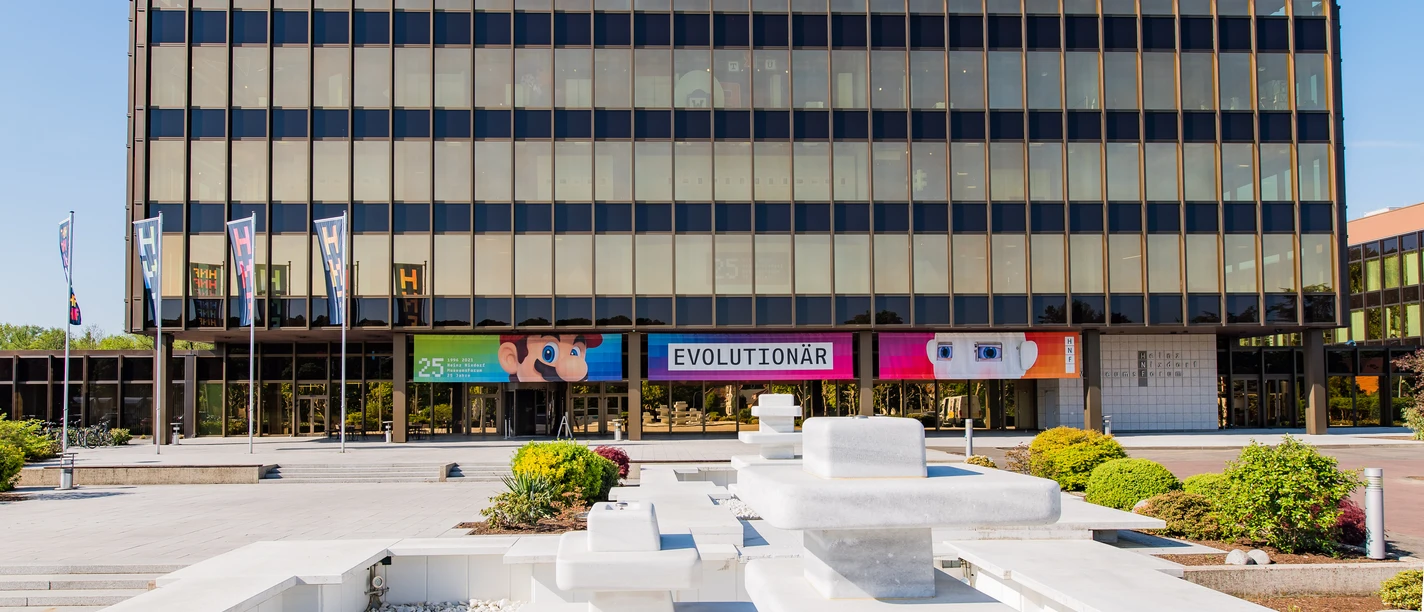 Heinz Nixdorf MuseumsForum 2022 Heinz Nixdorf MuseumsForum 2022