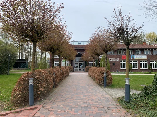 Gästehaus Hooksiel.png