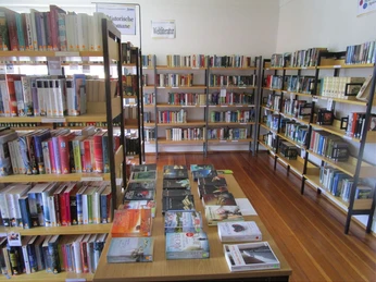 Erwachsenenbücherei