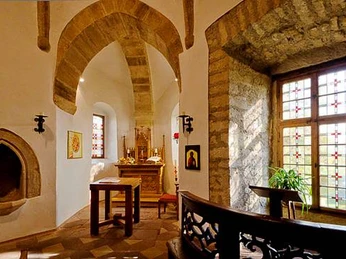 Kleine Burgkapelle in der Burg Dringenberg.