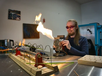 Glasbläser Christoph Plaschka