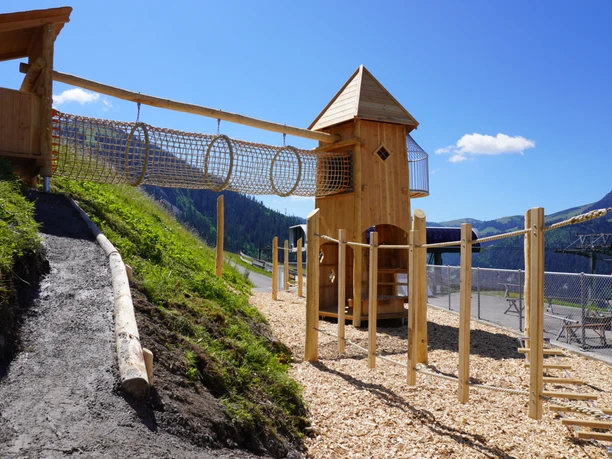 Turmanlage Abenteuerspielplatz