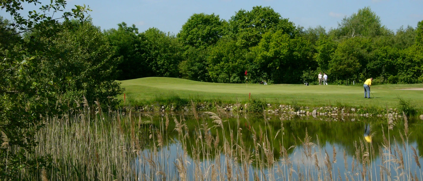 Platz mit Teich des Golf Club Wümme e.V. Platz mit Teich des Golf Club Wümme e.V.