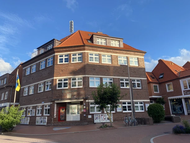 Rathaus-Juist.jpg Rathaus-Juist