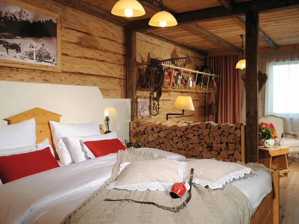 Hotel Fire & Ice - Themensuite Alpenglühn