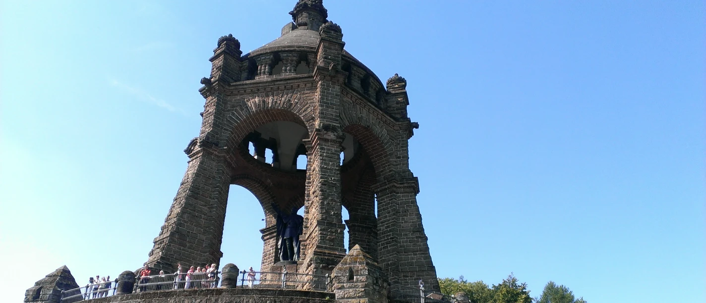 Blick auf Kaiser-Wilhelm-Denkmal
