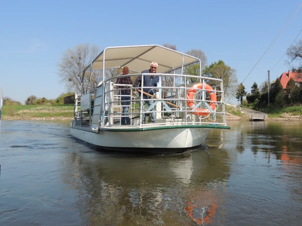 Weserfähre Veltheim-Varenholz Weserfähre Veltheim-Varenholz