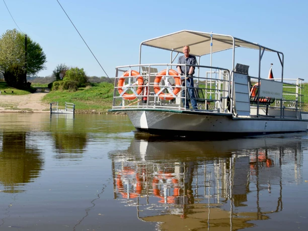 Hochseilfähre Varenholz-Veltheim Hochseilfähre Varenholz-Veltheim