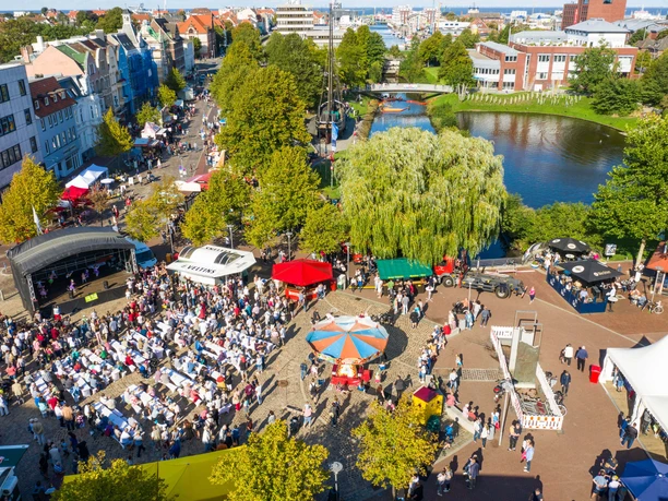 Luftbild Buttfest - 2021.10.26 - 07.43.10.jpg