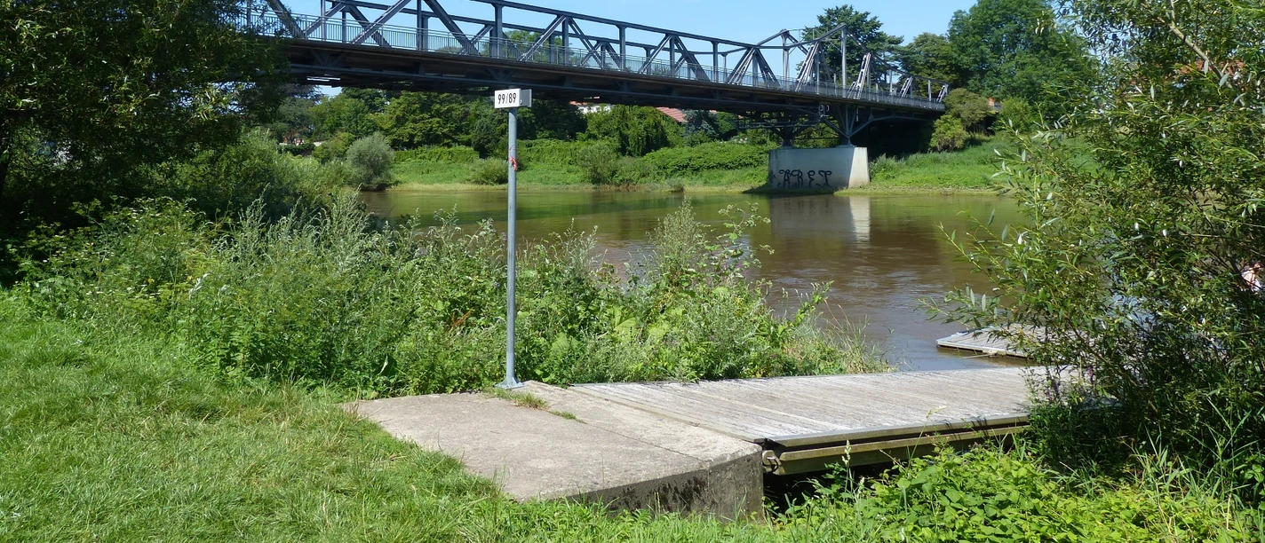 Kanuanleger Porta Westfalica-Eisbergen Kanuanleger Porta Westfalica-Eisbergen