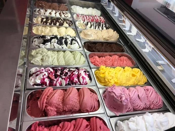 44122249 1044264052418132 2833312611464904704 n