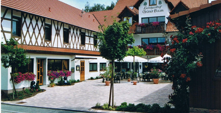 Landgasthof Gruener Baum