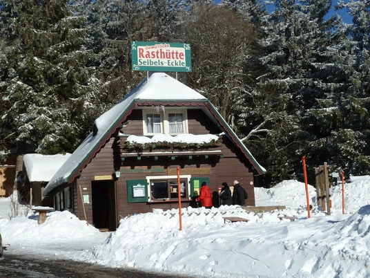 Rasthütte Seibelseckle im Winter
